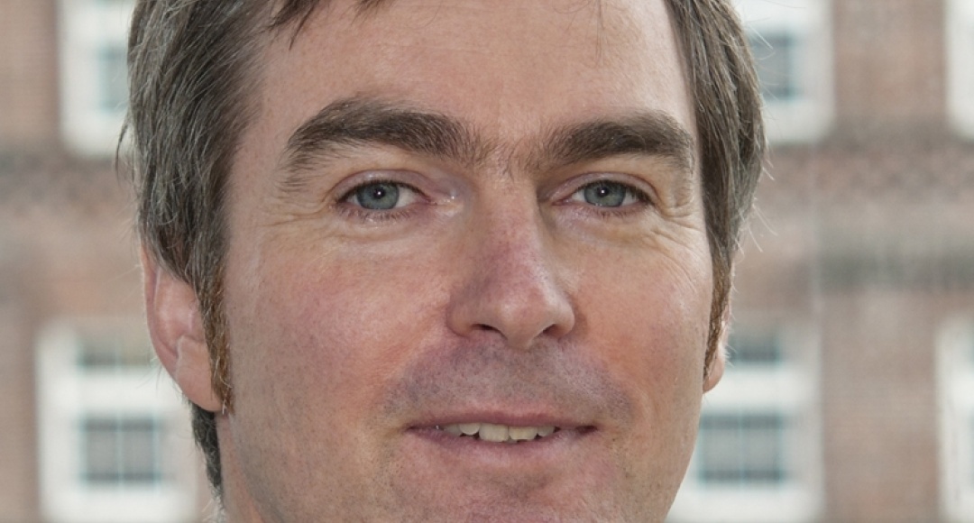 Jacobsen und Erbut sind Management Supervisor