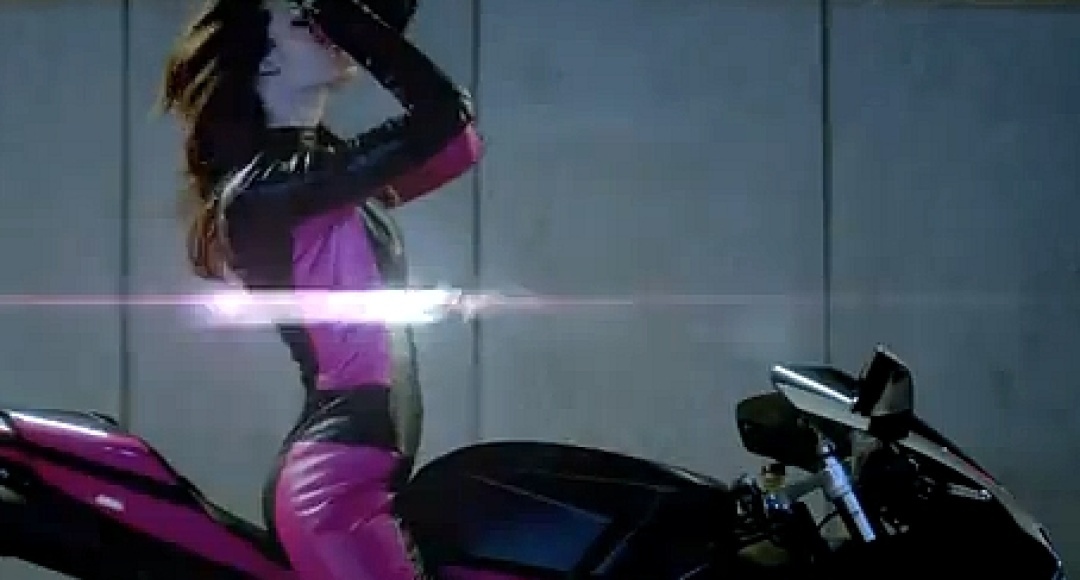 T-Mobile sagt: "No More Mr. Nice Girl"